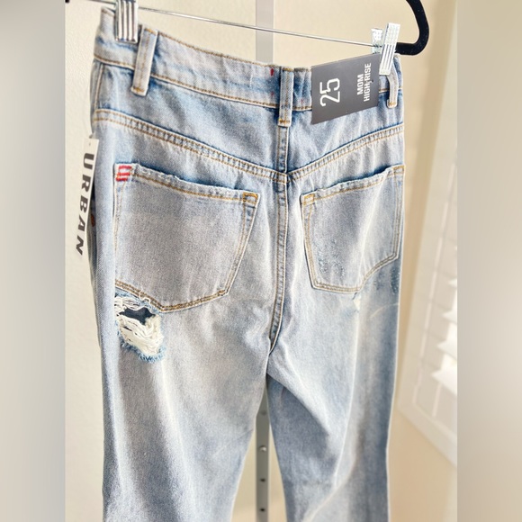 BDG Mom high-rise distressed jeans jeans. Size 25. Retails $69 NWT. - Picture 10 of 17
